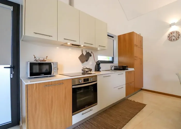 Casa Do Casal - With Swimming Pool Farm stay Viana do Castelo