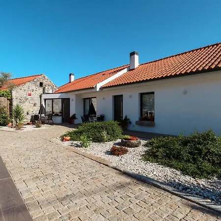 Casa Do Casal - With Swimming Pool